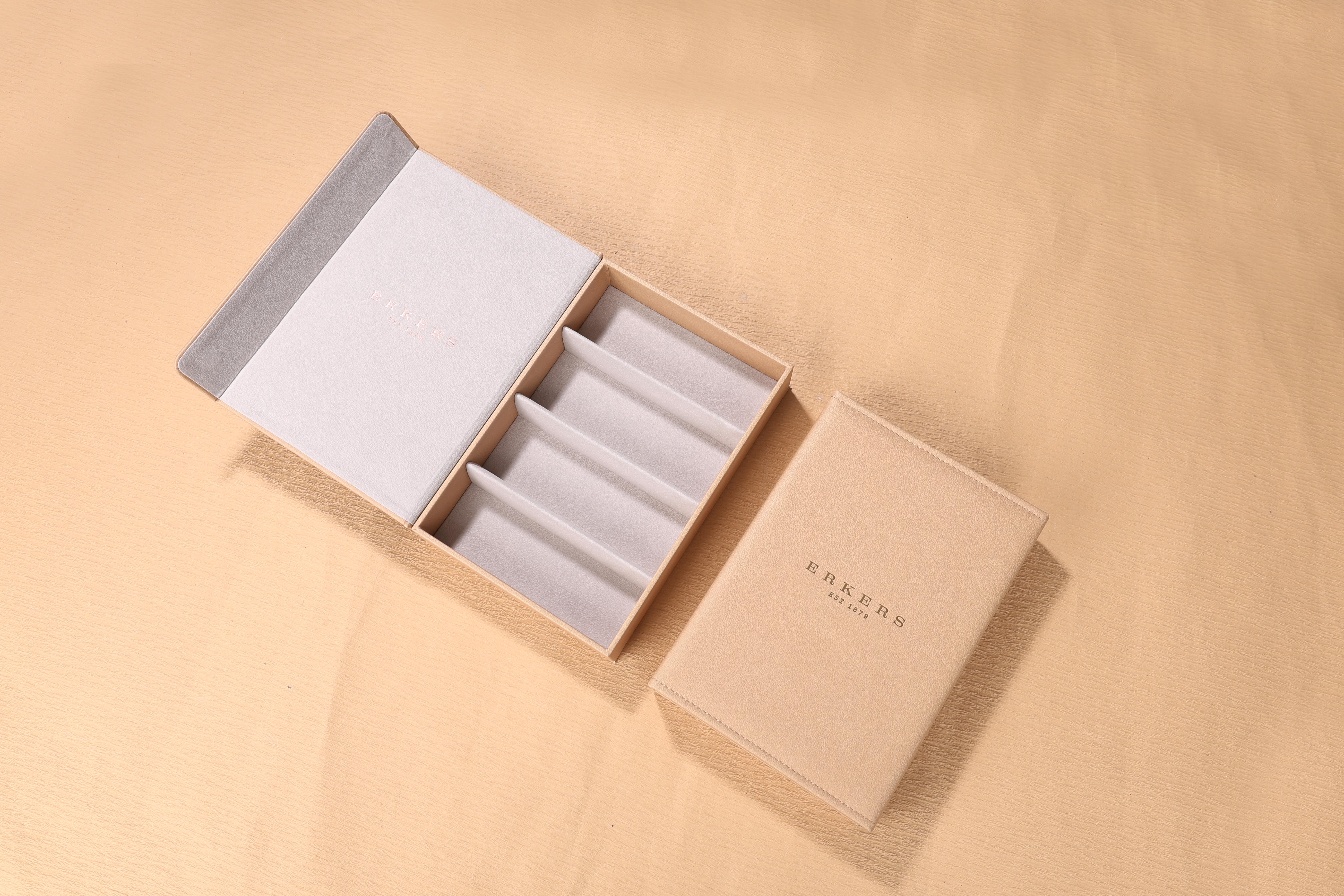 a-p-display-box